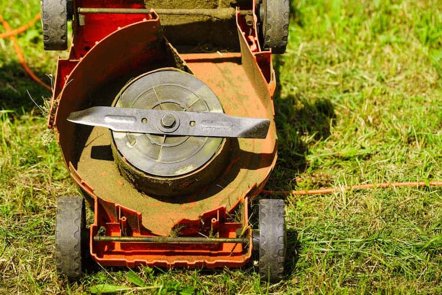 How to Sharpen Lawn Mower Blades Without Removing Them Robert Smith